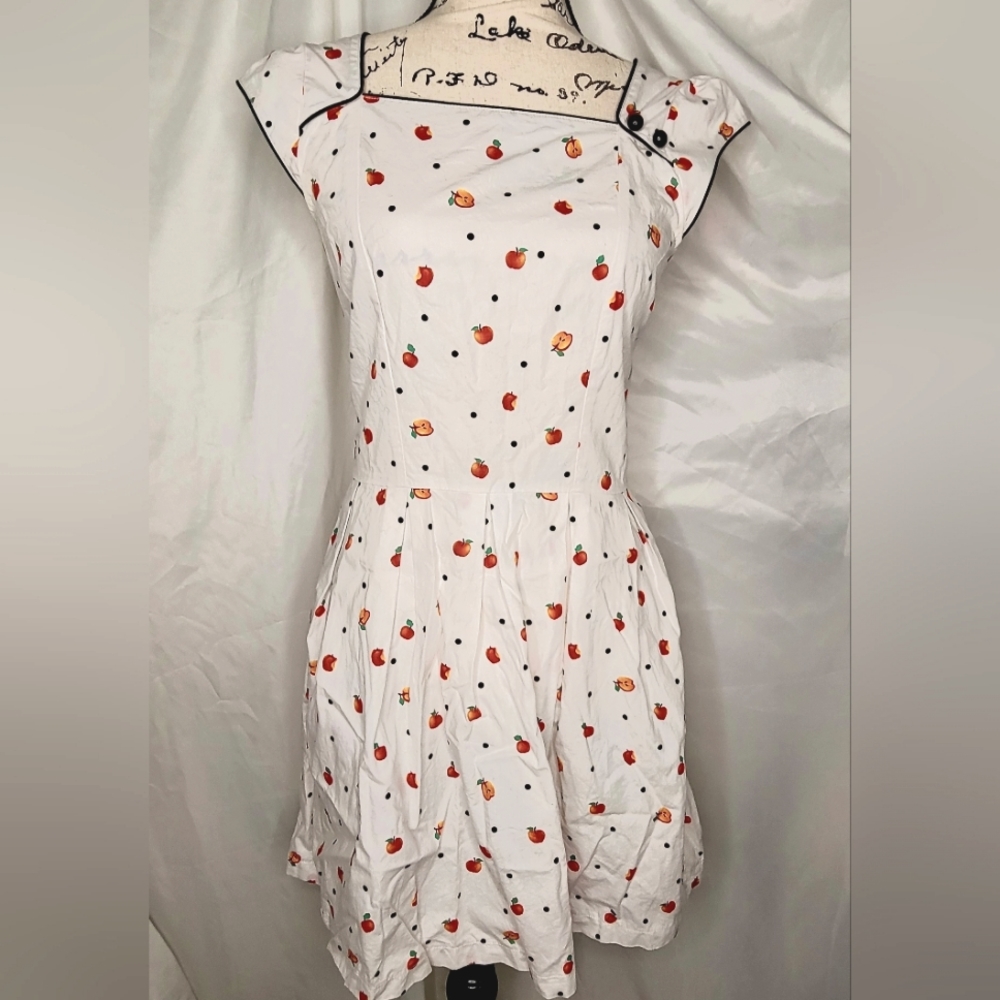 Trollied Dolly white apple tea dress size S